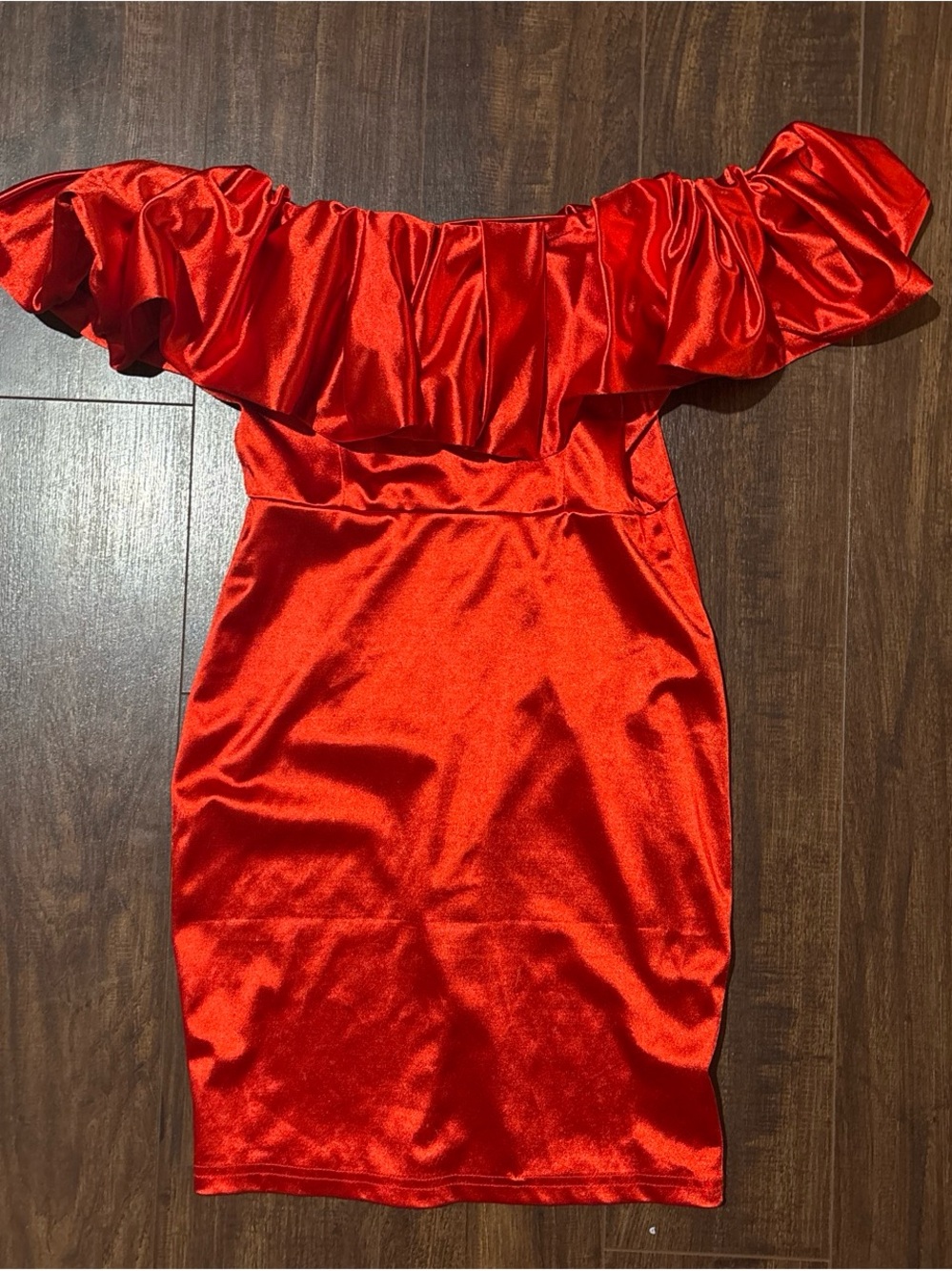 SHEIN Red One-Shoulder Ruffle Satin Dress